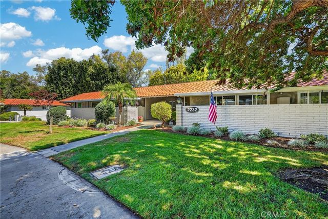 2232 Via Puerta A, Laguna Woods, CA 92637