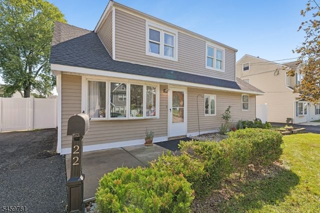 22 Sturgis Rd, Edison Twp., NJ 08817