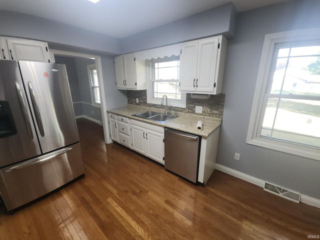 308 Longtree Lane, Logansport, IN 46947