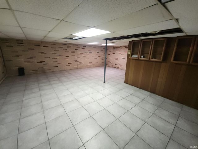 308 Longtree Lane, Logansport, IN 46947