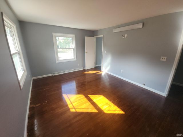 308 Longtree Lane, Logansport, IN 46947