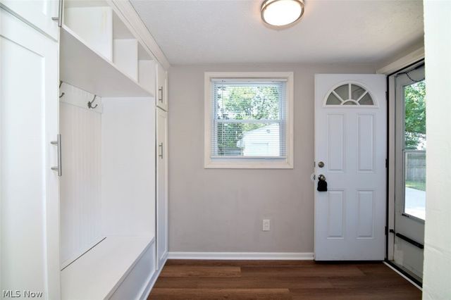 3574 Farland Road, University Heights, OH 44118