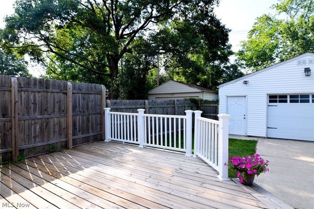 3574 Farland Road, University Heights, OH 44118