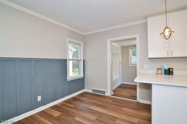 3574 Farland Road, University Heights, OH 44118