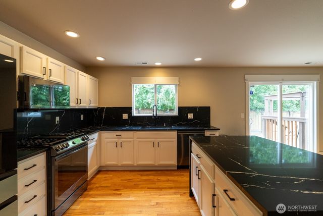 11515 138th Street Ct E, Puyallup, WA 98374