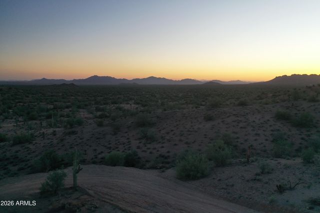 2009 W Lucky Lane, Queen Creek, AZ 85144