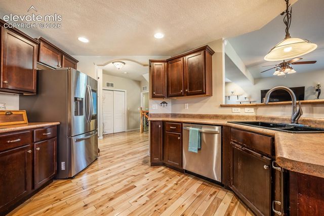 5078 Hummingbird Court, Pueblo, CO 81008