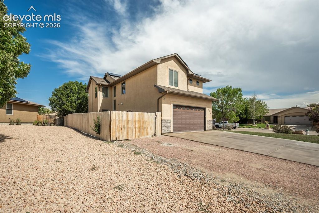5078 Hummingbird Court, Pueblo, CO 81008 — photo 2