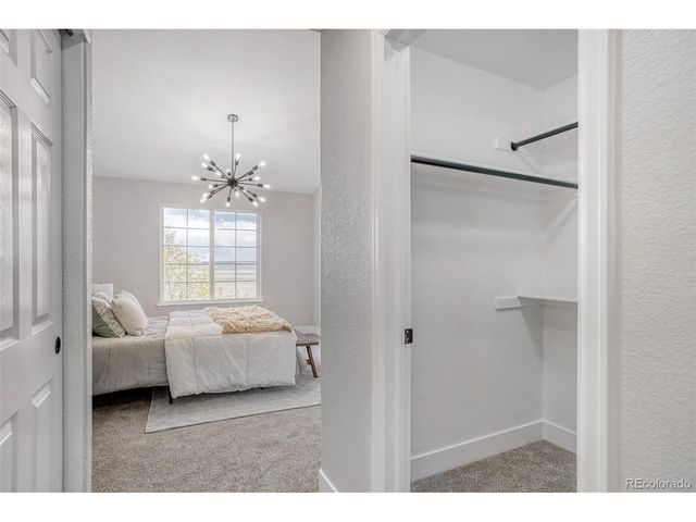 5255 Memphis St 1-121, Denver, CO 80239