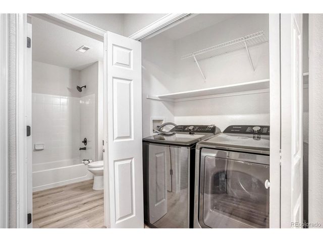 5255 Memphis St 1-121, Denver, CO 80239