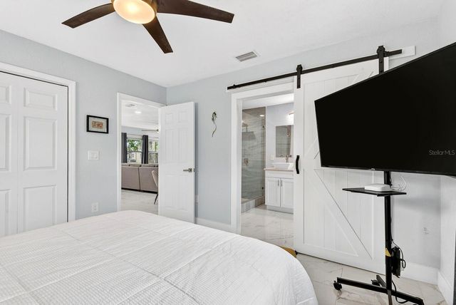 916 PATTISON AVENUE, Sarasota, FL 34237