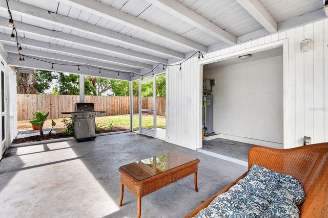 916 PATTISON AVENUE, Sarasota, FL 34237