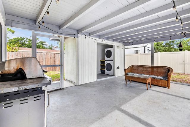 916 PATTISON AVENUE, Sarasota, FL 34237