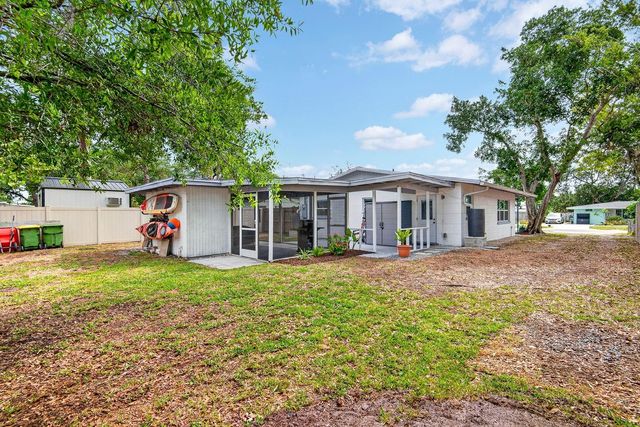 916 PATTISON AVENUE, Sarasota, FL 34237