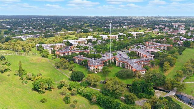 6300 S Falls Cir Dr 212, Lauderhill, FL 33319