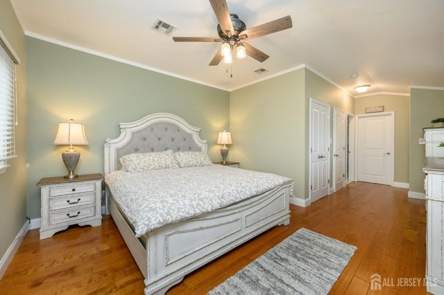 112 McKinley Avenue, Colonia, NJ 07067