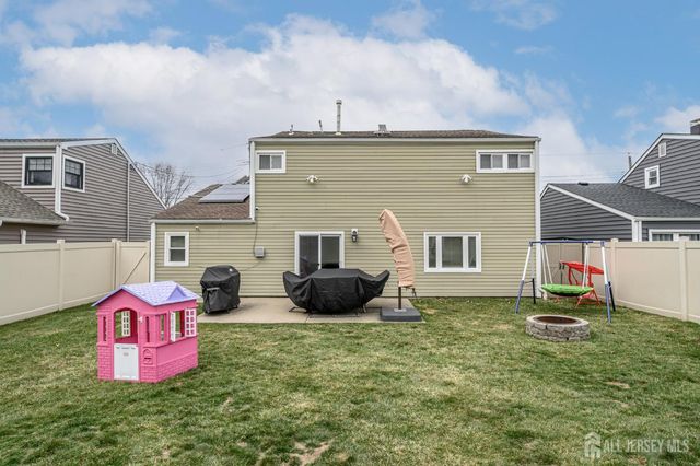 112 McKinley Avenue, Colonia, NJ 07067