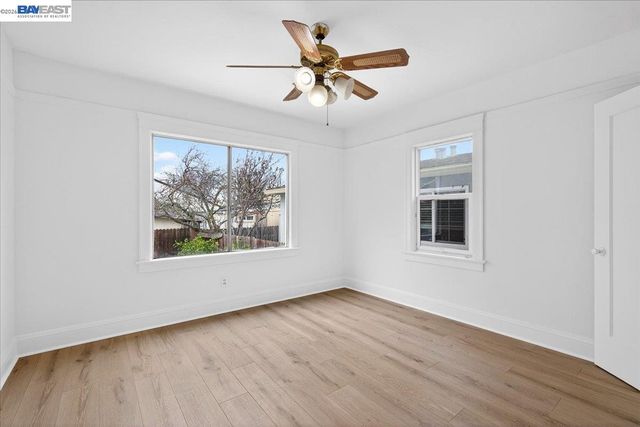 559 Civic Center St, Richmond, CA 94804