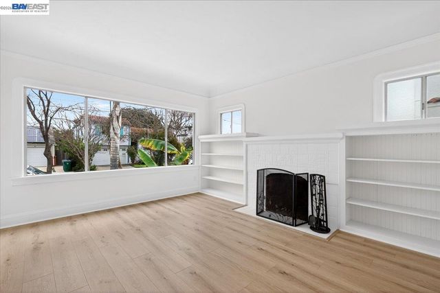 559 Civic Center St, Richmond, CA 94804