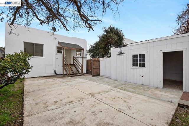 559 Civic Center St, Richmond, CA 94804