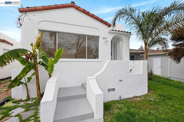 559 Civic Center St, Richmond, CA 94804