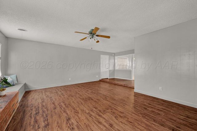 2410 SW 49TH Avenue, Amarillo, TX 79110