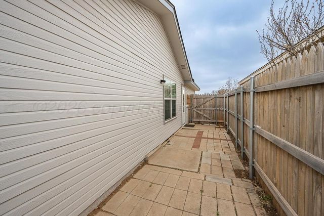 2410 SW 49TH Avenue, Amarillo, TX 79110