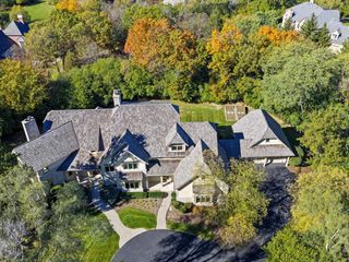 79 S Wynstone Drive, North Barrington, IL 60010