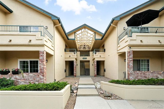 8671 E Dry Creek Road 721, Englewood, CO 80112