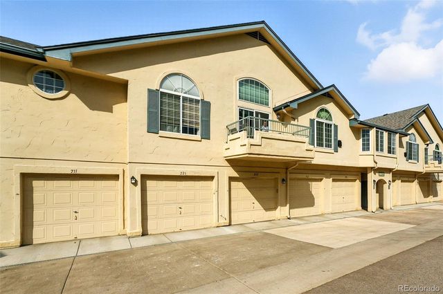 8671 E Dry Creek Road 721, Englewood, CO 80112