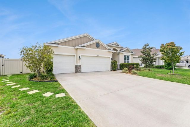 484 CAVESSON STREET, Apopka, FL 32712