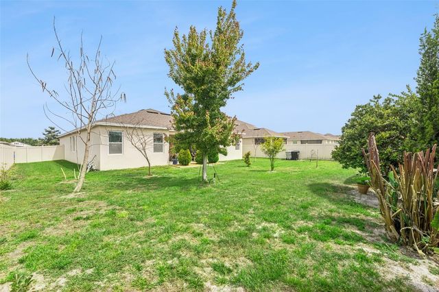 484 CAVESSON STREET, Apopka, FL 32712