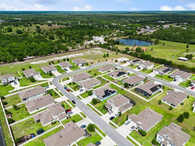 484 CAVESSON STREET, Apopka, FL 32712