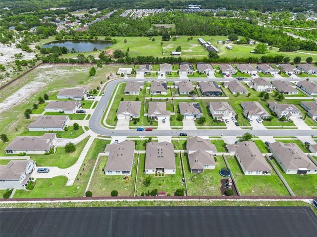 484 CAVESSON STREET, Apopka, FL 32712