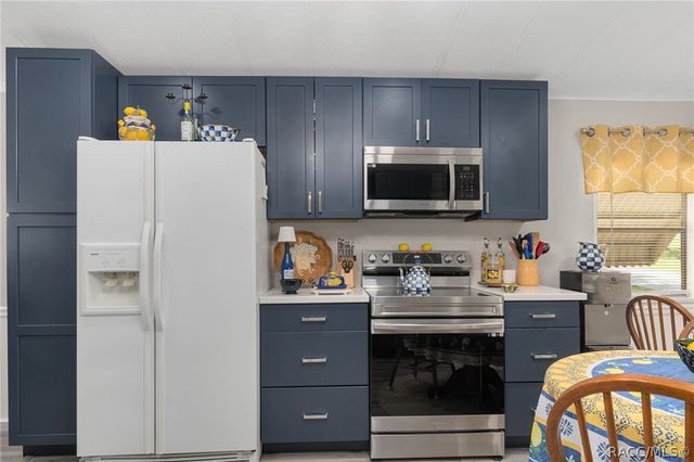 8343 S Cove Point, Floral City, FL 34436