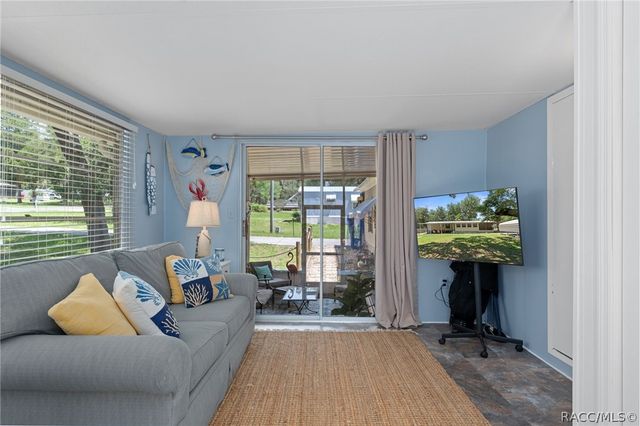 8343 S Cove Point, Floral City, FL 34436