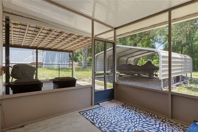 8343 S Cove Point, Floral City, FL 34436