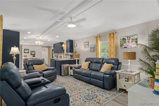 8343 S Cove Point, Floral City, FL 34436