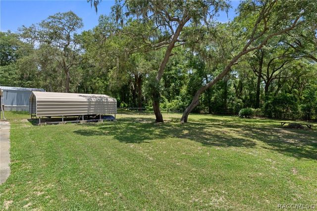 8343 S Cove Point, Floral City, FL 34436
