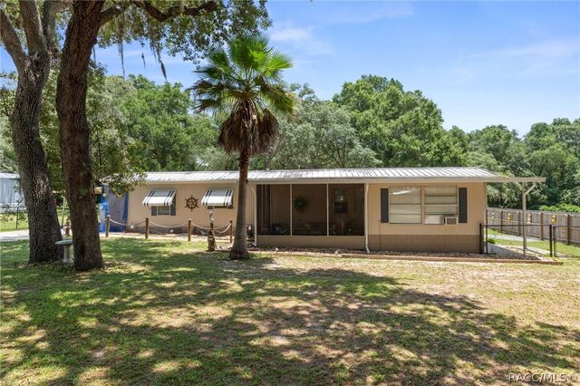 8343 S Cove Point, Floral City, FL 34436