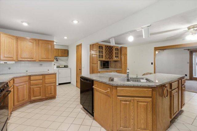 166 Cardinal Lane, Bennington, VT 05201