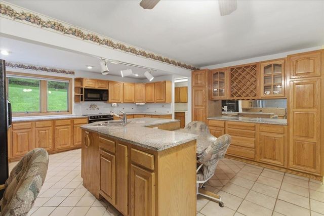 166 Cardinal Lane, Bennington, VT 05201
