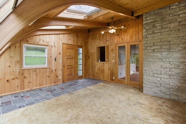 166 Cardinal Lane, Bennington, VT 05201