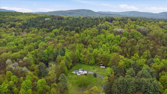 166 Cardinal Lane, Bennington, VT 05201
