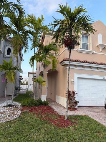 3955 NE 13th Dr, Homestead, FL 33033