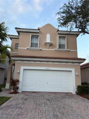 3955 NE 13th Dr, Homestead, FL 33033