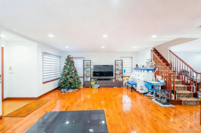 17528 Underhill Avenue, Fresh Meadows, NY 11365