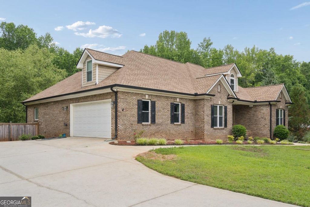 125 Mackey Road, Mcdonough, GA 30252