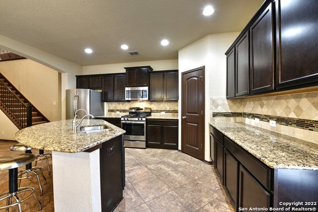 8923 Dusty Run, San Antonio, TX 78254