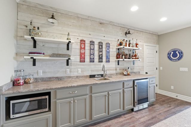292 Savo Rock Court, Fort Wayne, IN 46845